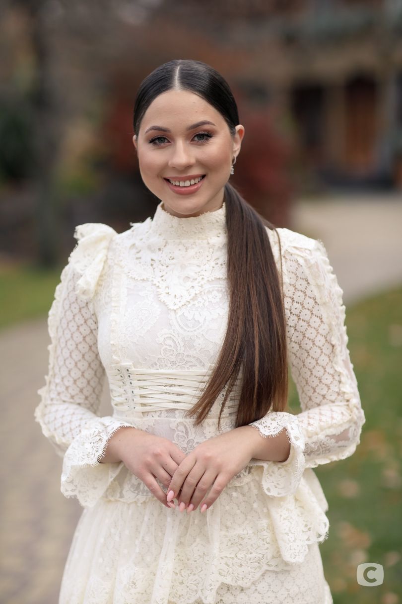 Элизабет, 21 год